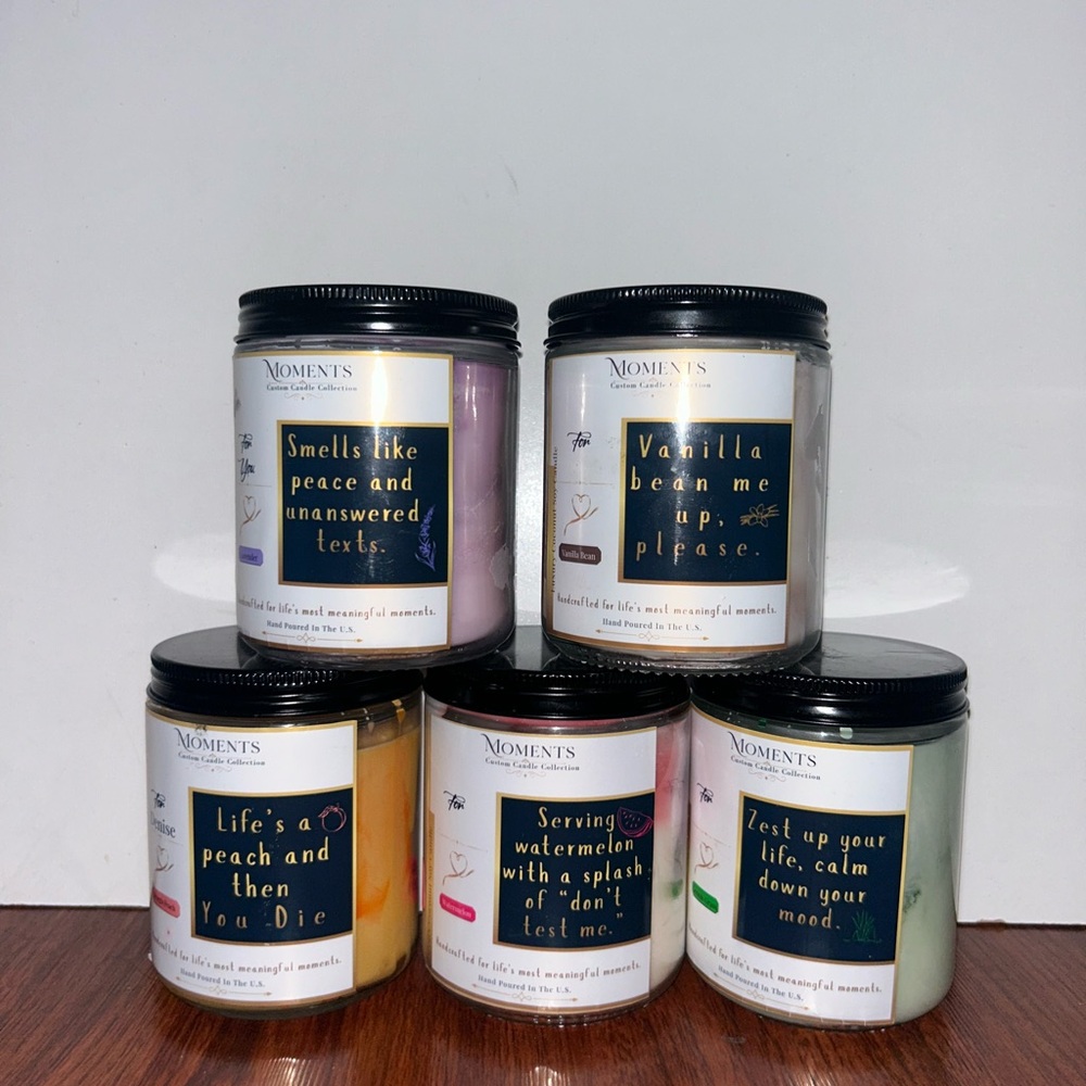 Scented Candle - Assorted Scents (White, Pink, Yellow, Green, Purple)
